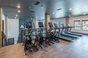 Fitness facility - Landing | Stylish 1BD, Gym, Yoga Studio (Pooler)