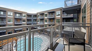 Property grounds - Landing | Stunning 1BD, Yoga Studio, Gym (Nashville)