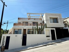 Exterior - 1 Bedroom Apartment with Ocean View (San José del Cabo)