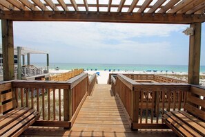 Condo, 1 King Bed with Sofa bed (Chateau La Mer #1D) | Property grounds - Chateau La Mer #1D (Destin)