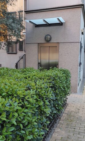 Shared Dormitory, 1 Bedroom, Accessible | Exterior detail - Room-cozy Guest Room in Central Madrid - (Madrid)