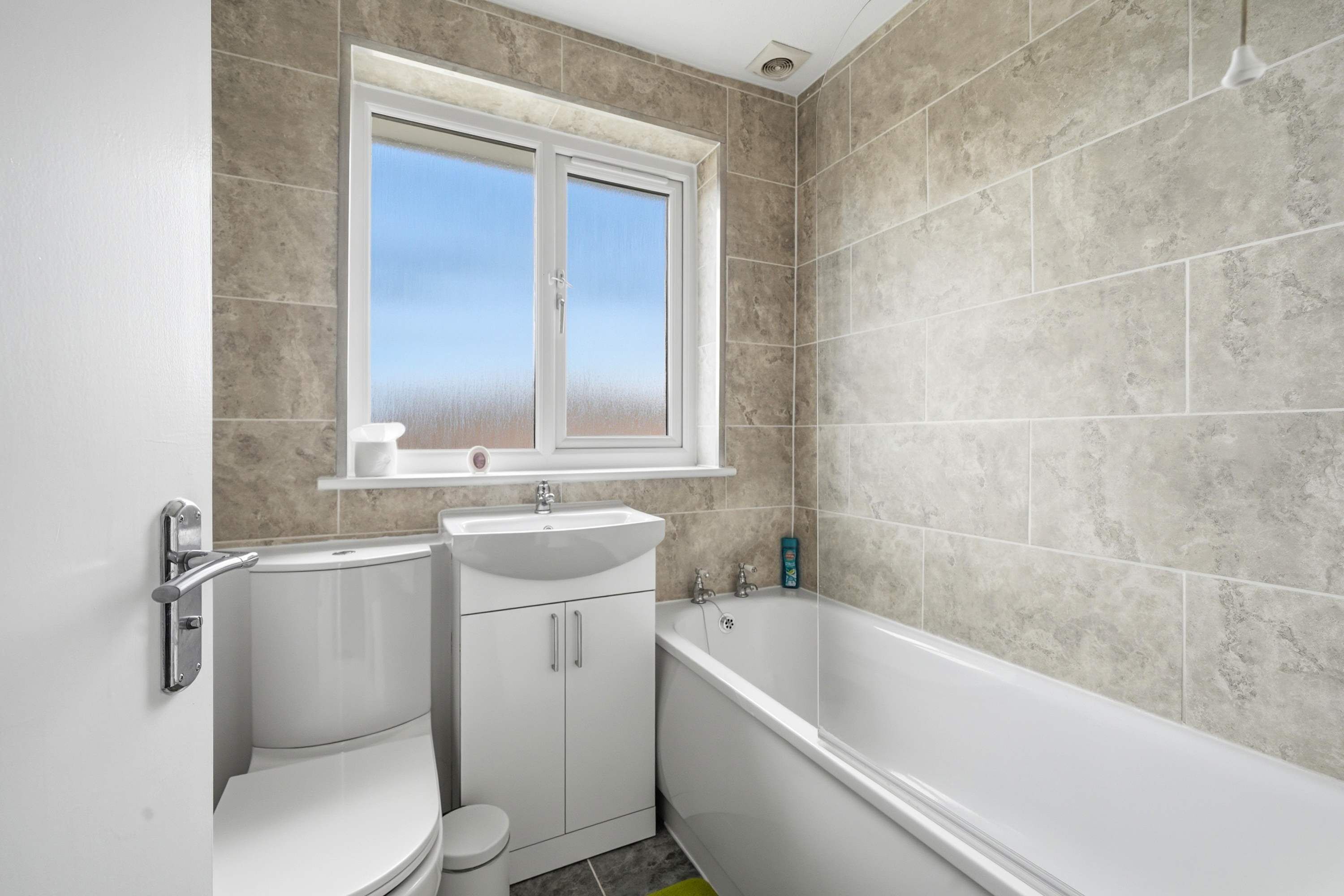 House | 3 bedrooms, Internet