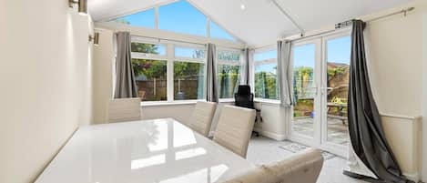 Ferienhaus | 3 Schlafzimmer, Internetzugang