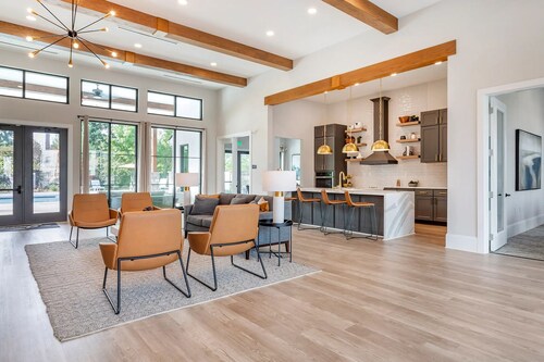 Landing | Incredible 2BD, Gym