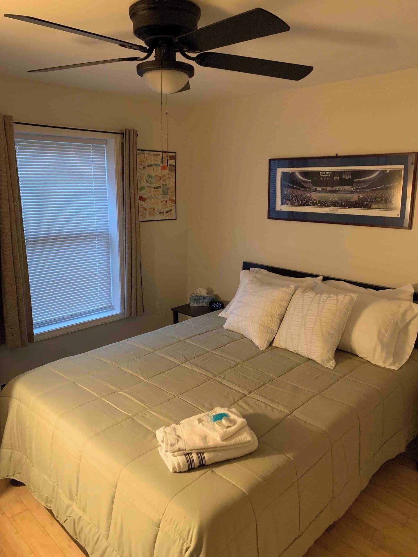 WiFi, bed sheets