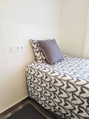 Shared Dormitory, 1 Bedroom | 1 bedroom