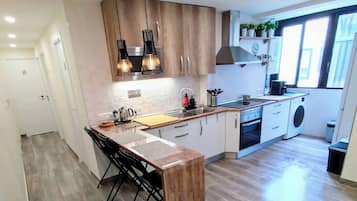 Slaapzaal, 1 slaapkamer, uitzicht op tuin | Interieur
