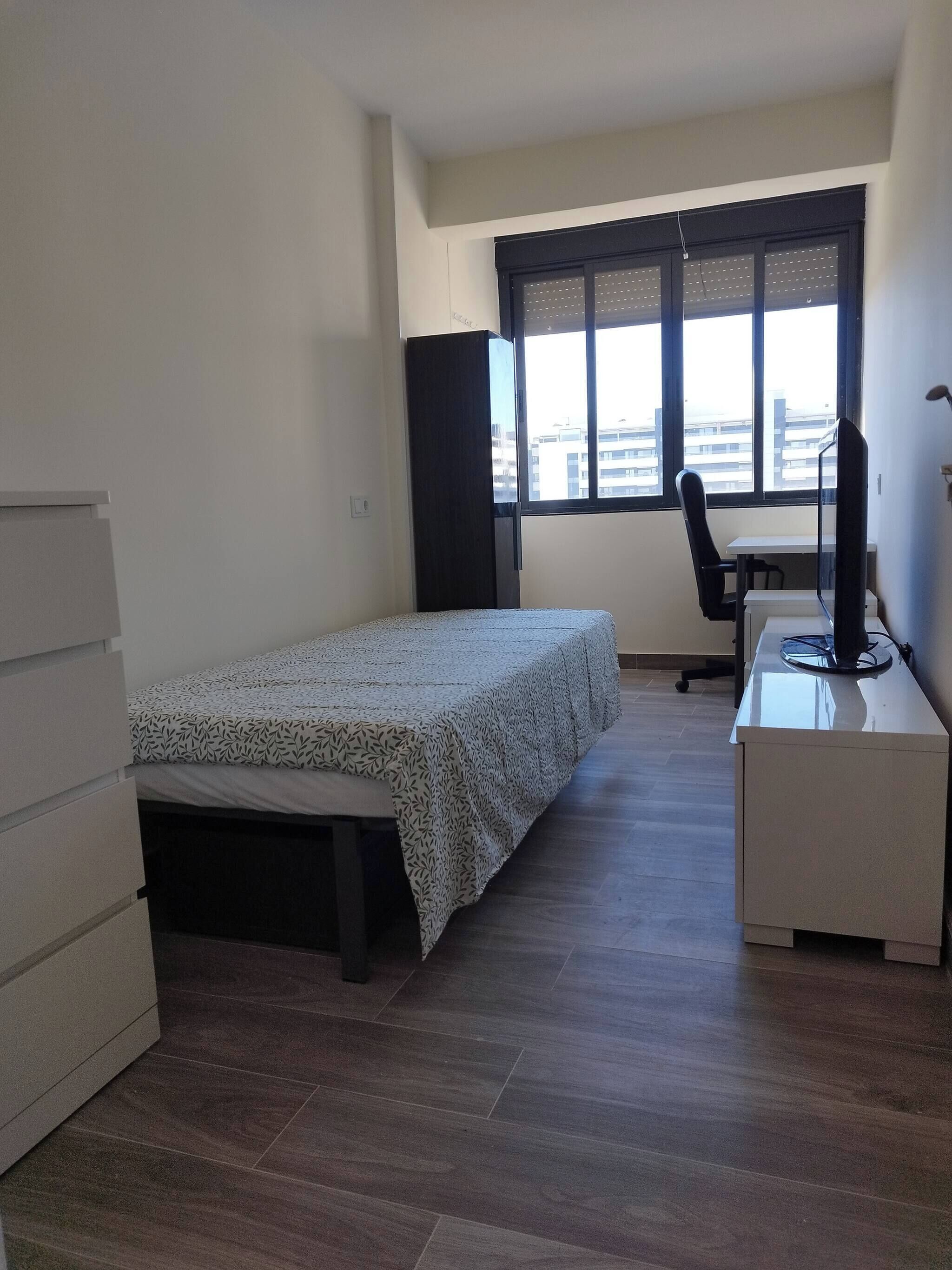 Slaapzaal, 1 slaapkamer, uitzicht op tuin | 1 slaapkamer