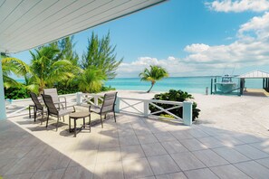 Terrace/patio - Tranquil 4-bedroom 3-bath house with 50' boat dock in delightful Treasure Cay (Treasure Cay)