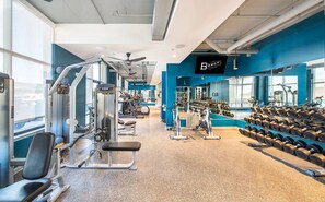 Fitness facility - Landing | Stylish 2BD in Downtown (Savannah)