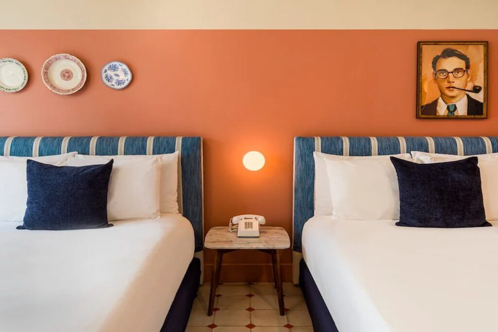 2 chambres, fer et planche à repasser, Wi-Fi gratuit, draps fournis