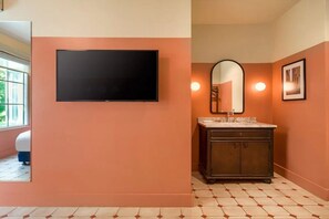 Room - 2 Units | Miami Beach Stay | Near Indian Creek Drive (Miami Beach)