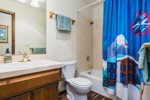 Bathroom - Incline Village Getaway  Near Lake & Ski (Incline Village)