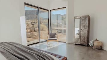2 habitaciones, escritorio, wifi y ropa de cama