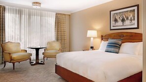 Room - Dlx King | Little America | Golf-to-Pool Days, 80-Acre Grounds | 2 Units (Cheyenne)