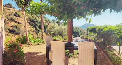 Appartement Familial Vue Vallée et Mer - Total Comfort - 15 min des Thermes