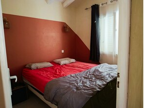 Iron/ironing board, Internet, bed sheets - Appartement Familial Vue Vallée et Mer - Total Comfort - 15 min des Thermes (Santa-Maria-Figaniella)