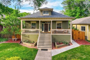 Exterior - Kindred Estate! Historic Home Near OCC w/ Sauna (Colorado Springs)