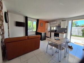 Interior - Marne Lac du Der pretty Sybelle gîte (Châtillon-sur-Broué)