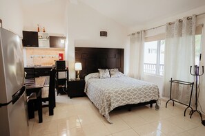 Iron/ironing board, free WiFi, bed sheets - Dep2 sea view hotel zone (Cancún)