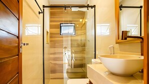 Căn hộ cơ bản | Phòng tắm