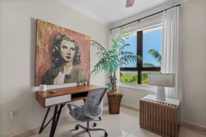 Interior - Beachfront Ocean View Condo Golf & Near Hyatt (Río Grande)