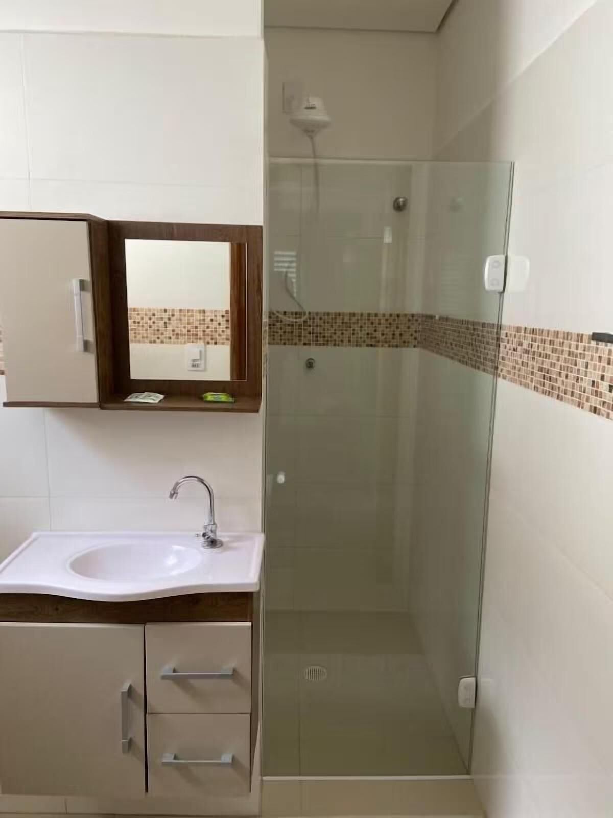 Comfort Double or Twin Room | Bathroom