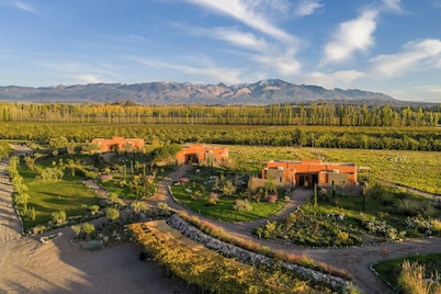 Atamisque Wine Lodge