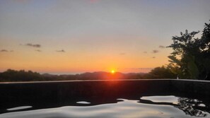 Pool - Ocean & Sunset Views - Private Pool Jungle Retreat in Ojochal - Casa Rosa (Ojochal)