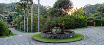Casa com Piscina Churrasqueira e Sauna