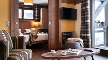 Coffres-forts dans les chambres, lit parapluie, Wi-Fi, draps fournis