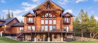 2 Luxury Lodges on 85 Acres Near YNP | Sleeps 40