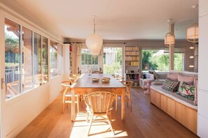 Interior - Villa premium 10 pers • Piscine chauffée • Cœur Cap‑Ferret (Lège-Cap-Ferret)