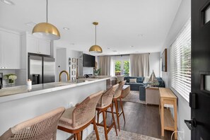 Interior - Coastal 2BR/2BA | 3 Blocks to the Beach | Free Parking (Long Beach)