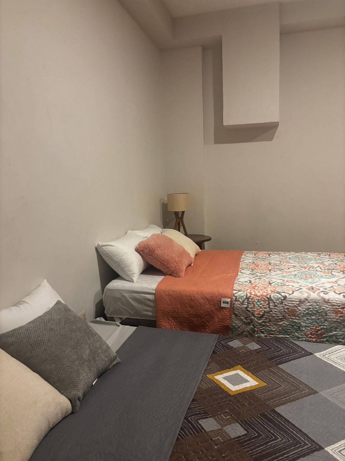 Family Room | Free WiFi, bed sheets