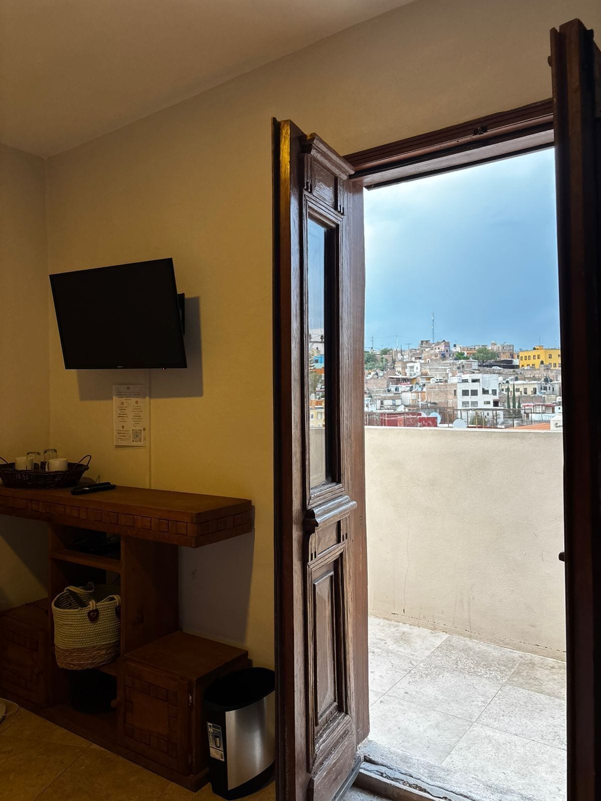 Comfort Room, City View | Free WiFi, bed sheets