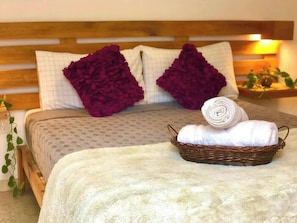 Comfort-Zimmer, Stadtblick | Kostenloses WLAN, Bettwäsche