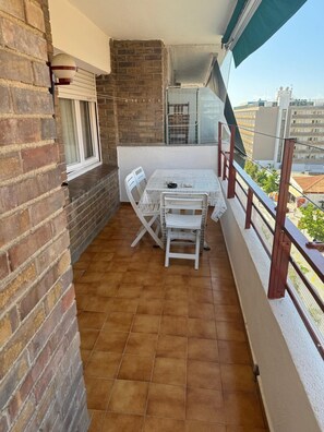 Outdoor dining - Vrbo Property (Lloret de Mar)