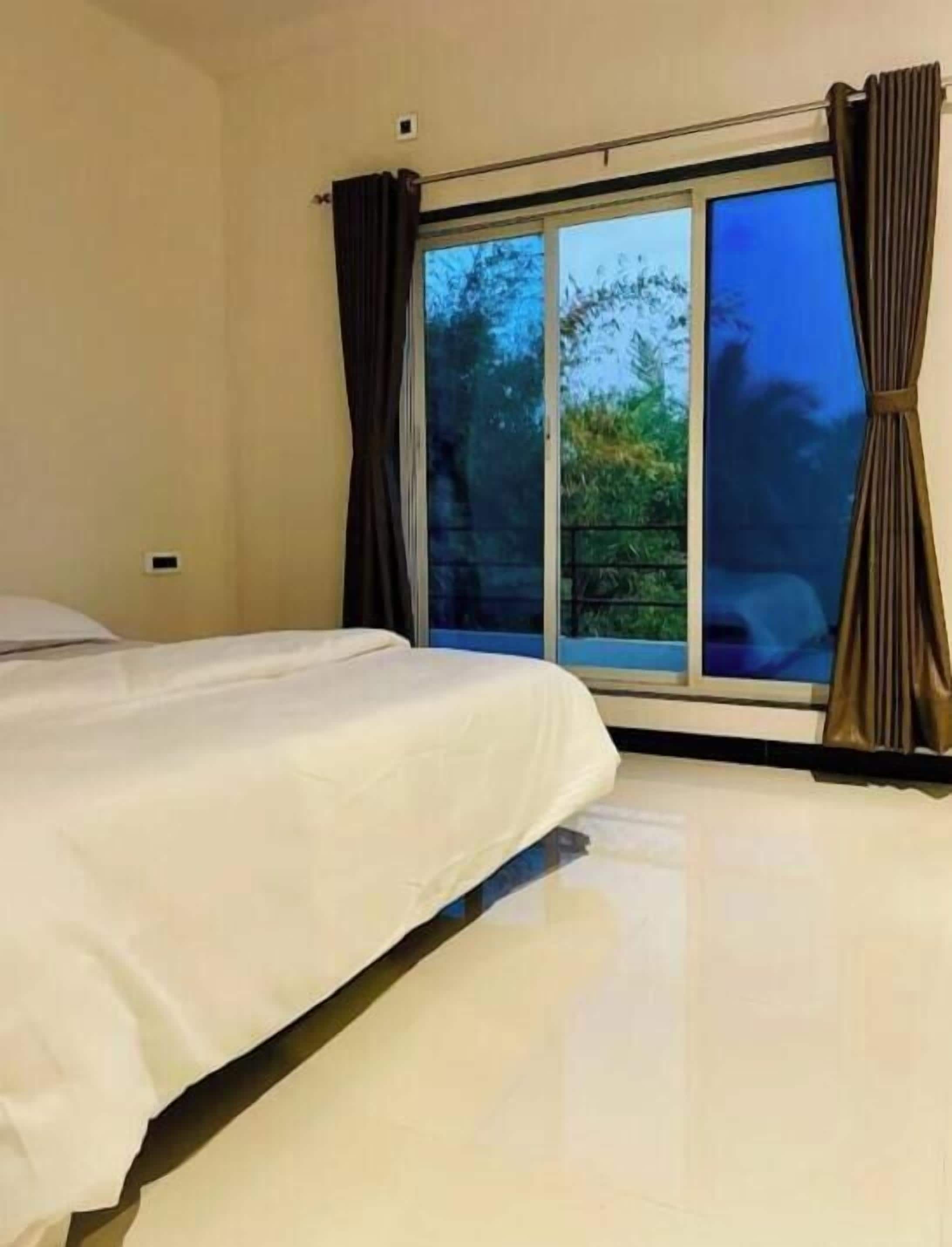 Superior Single Room, Balcony, Mountain View