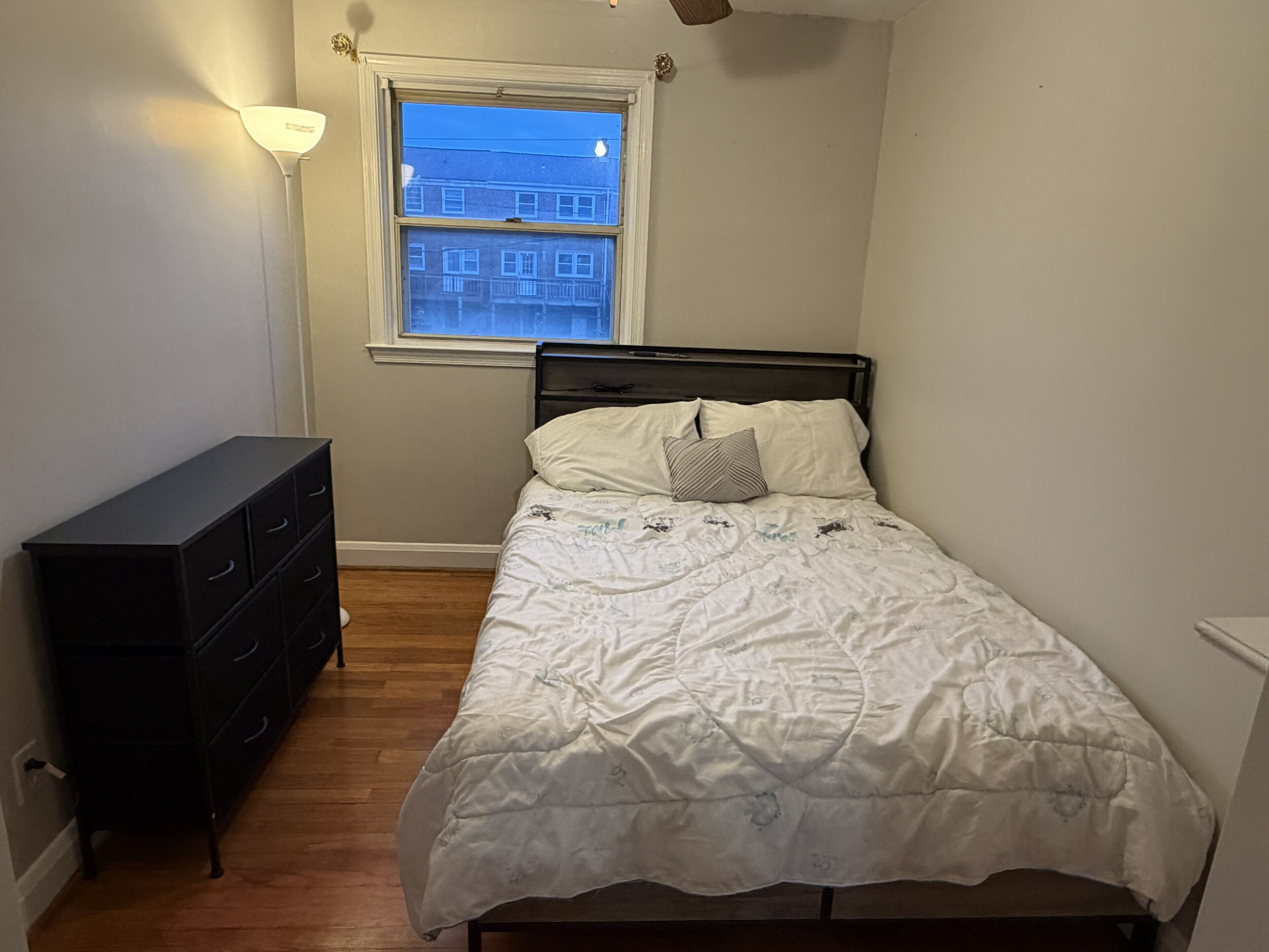 3 habitaciones, wifi gratis y ropa de cama 