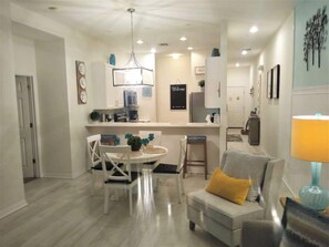 Interior - Spacious 3BR Resort Condo Near Disney (Davenport)