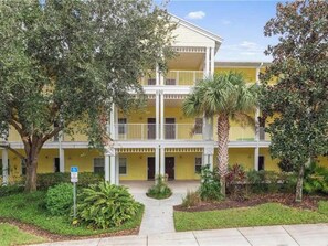 Exterior - Spacious 3BR Resort Condo Near Disney (Davenport)