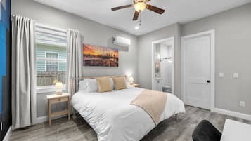 1 bedroom, desk, free WiFi, bed sheets