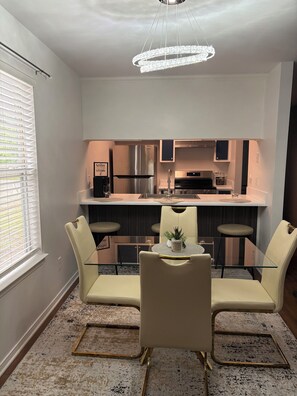 Dining - Welcome to Nyla‘s Cove. It’s a two bedroom two bath modernly stylish duplex unit (Pensacola)