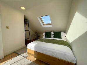 House - Canterbury Stay Modern Duplex 2 min to Station (Canterbury)