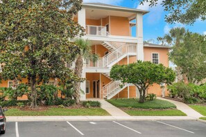 Exterior - 3BR Resort Condo Family Getaway near Disney World (Davenport)