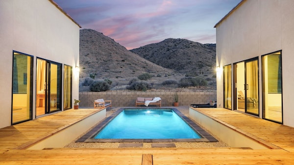 Amber Sky By Avantstay Private Pool + Patio + Bbq Pappy & Harriet's + Joshua Tree National Park - 絲蘭谷