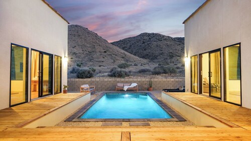 Terbush Avenue by Avantstay Private Pool + Patio + BBQ Pappy & Harriet's + Joshua Tree National Park