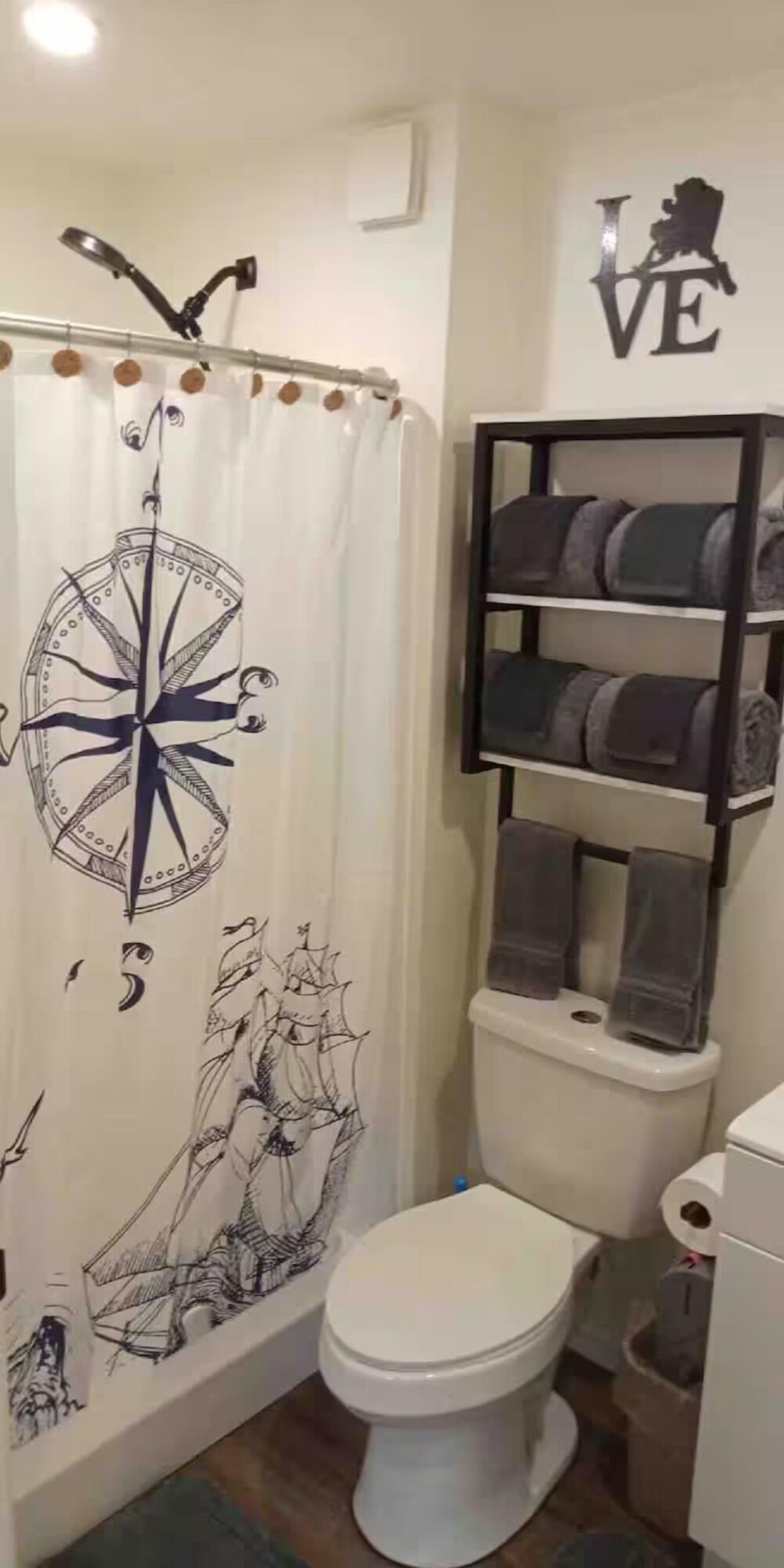Douche, séchoir à cheveux