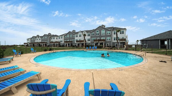 Vacation Heaven By Avantstay North Padre Stay Gulf Views + Pool Access Near Whitecap Beach - Corpus Christi, TX